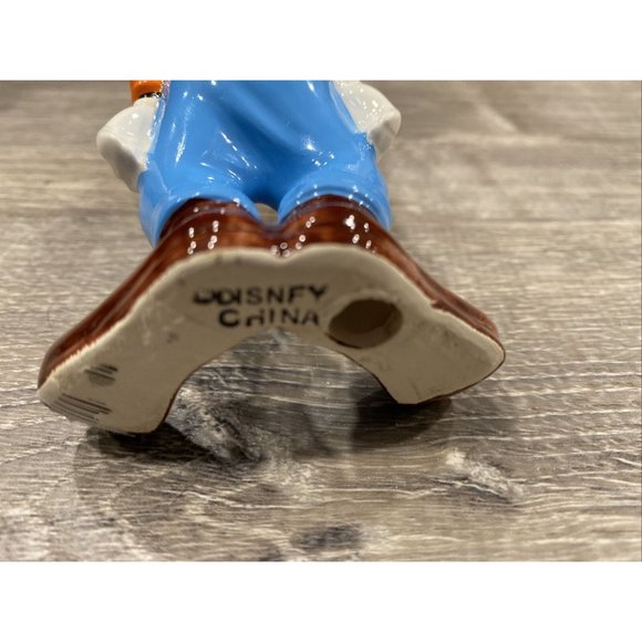 6” Goofy Walt Disney Figurine China  AN - Picture 4 of 4